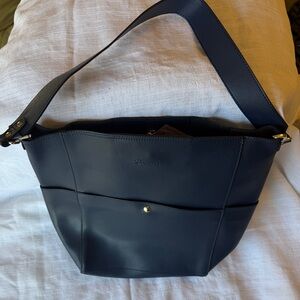 Elegant Navy Shoulder Bag